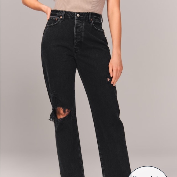 Abercrombie & Fitch Denim - Abercrombie & Fitch High Rise Dad Jeans — LIKE NEW !